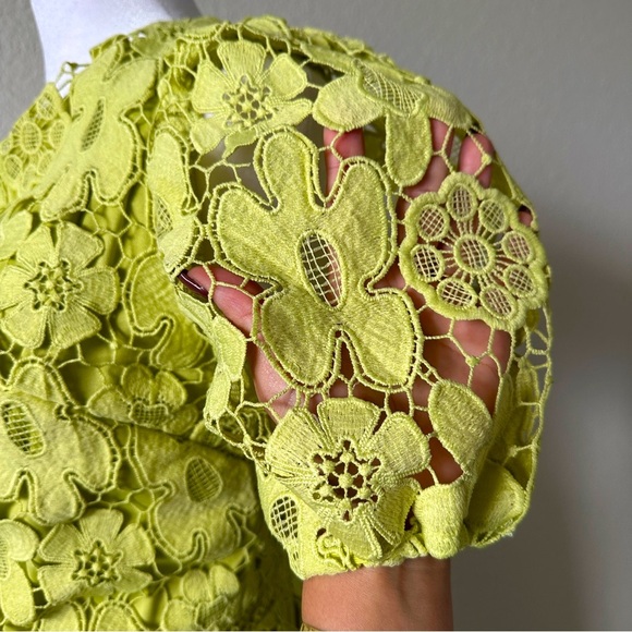 JUST ME Lime Crochet Lace One Shoulder Short Sleeve Midi Dress Just Me Sz. Large - Picture 11 of 13